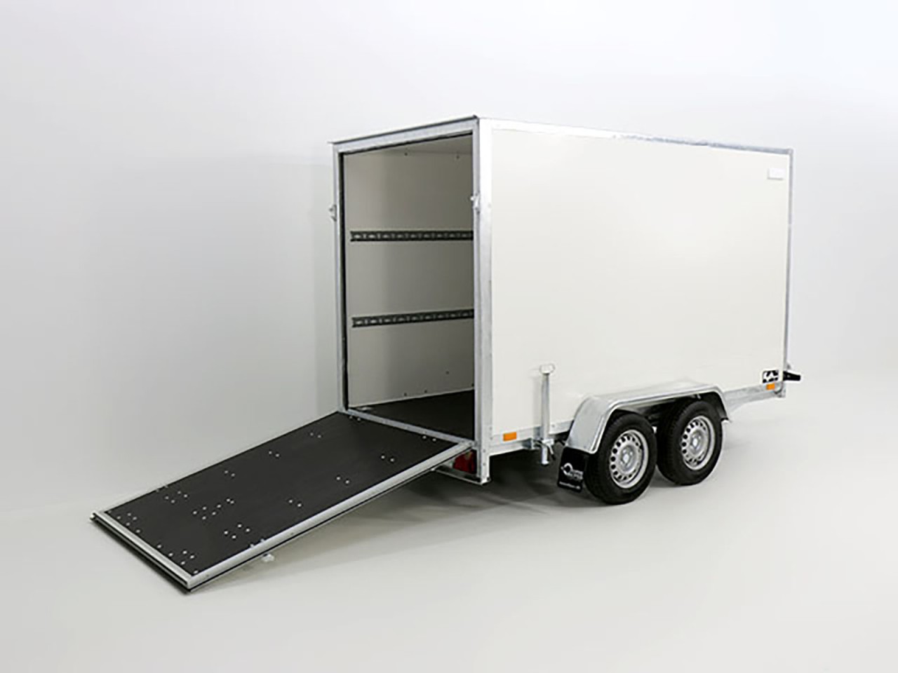 Blyss Kofferanhänger 150 x 305 cm Höhe 180 cm 2,7t, Rampe, SW